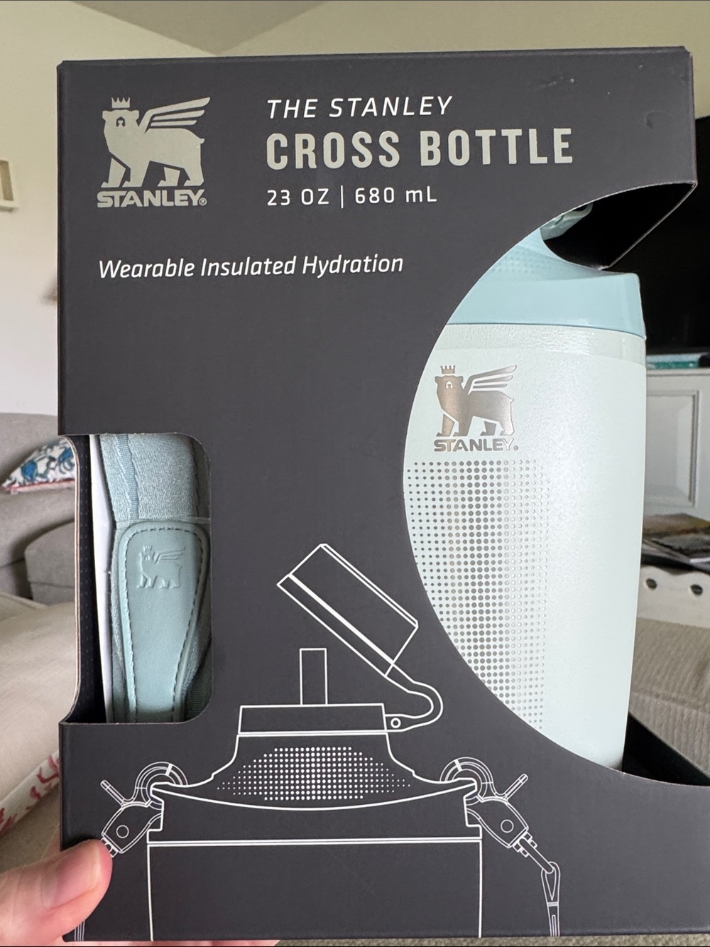 The Stanley Cross Bottle 23oz Wearable Insulated Hydration NWT